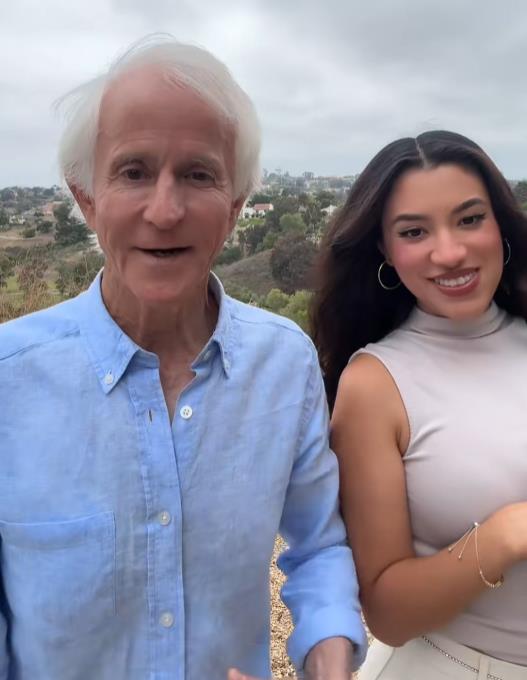 Dijana Montano 7.png