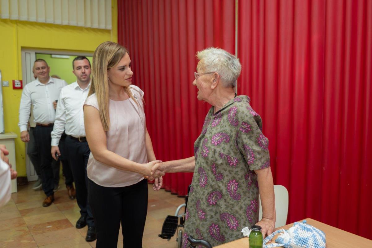 WhatsApp Image 2025-07-25 at 13.44.11_bfbc9f49.jpg