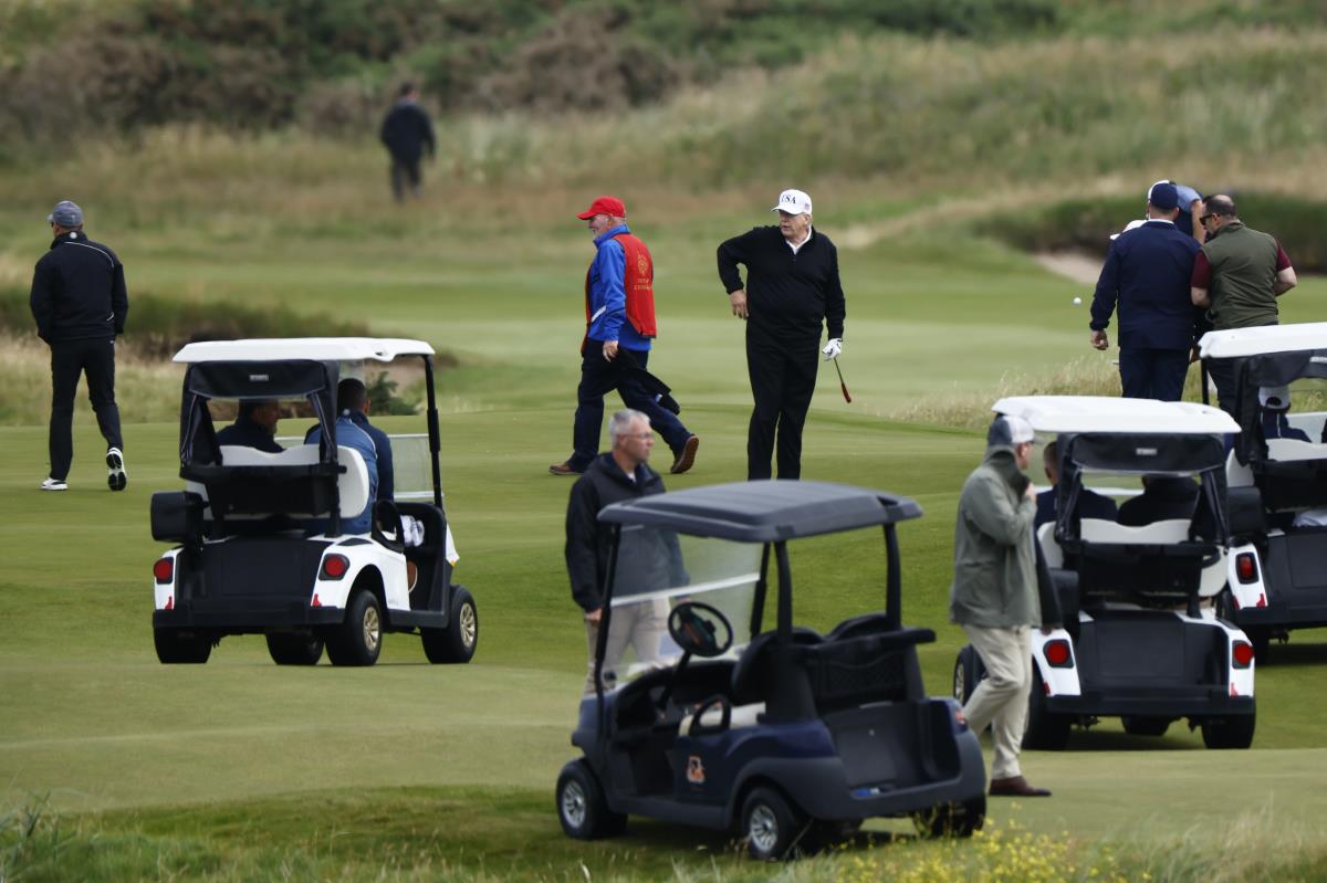 103 EPA Tolga Akmen.jpg