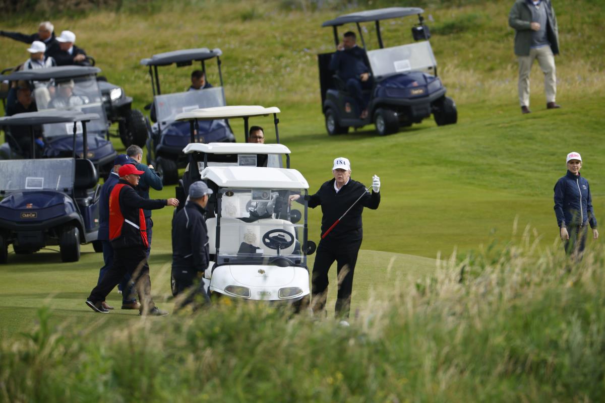 104 EPA Tolga Akmen.jpg