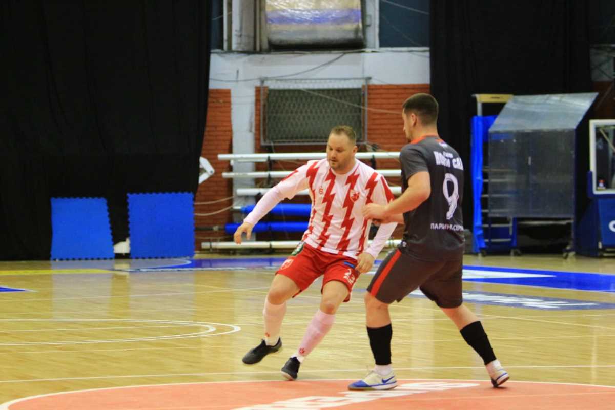 Denis Inajetović protiv Novog Sada FOTO KMF Crvena zvezda.jpg