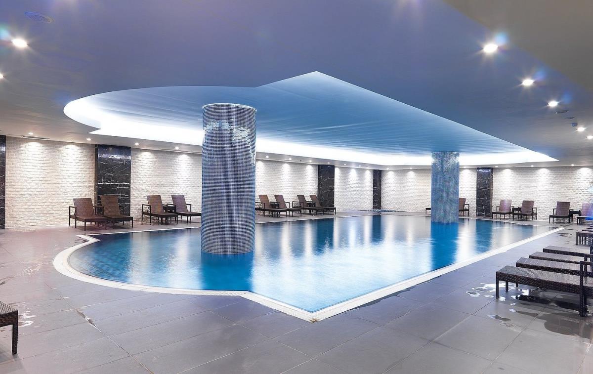 2. Imperial Turkiz.jpg