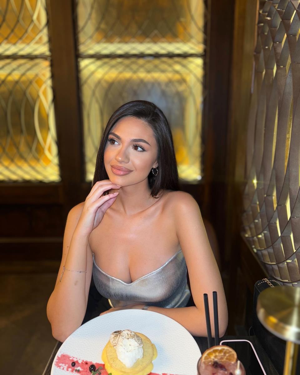 Amina Smajić, verenica Džanana Muse