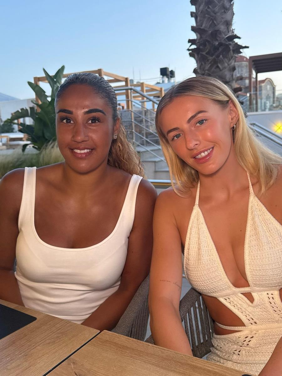 Fudbalerka Engleske Klo Keli