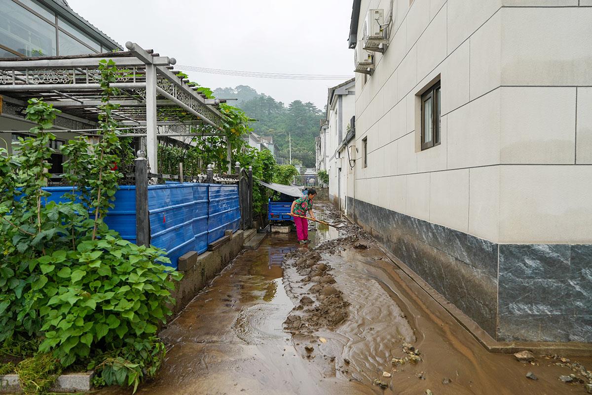 x03 EPA Xinhua  Ju Huanzong.jpg