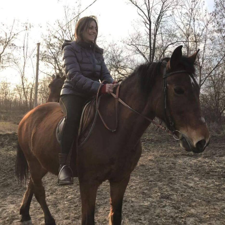 Eleonora Lombardi 3.png