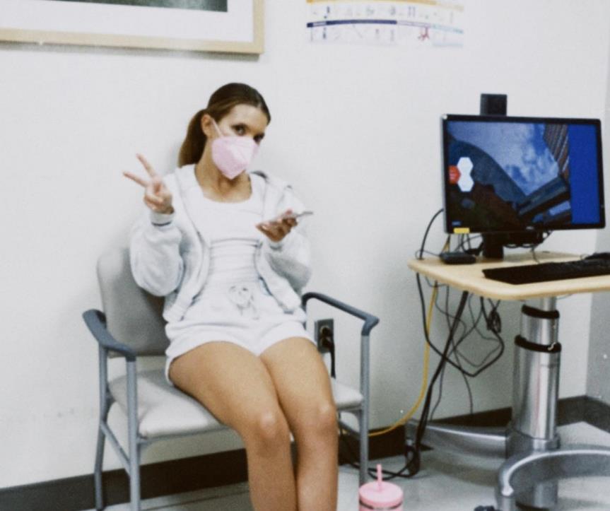 Marina Džouns u bolnici