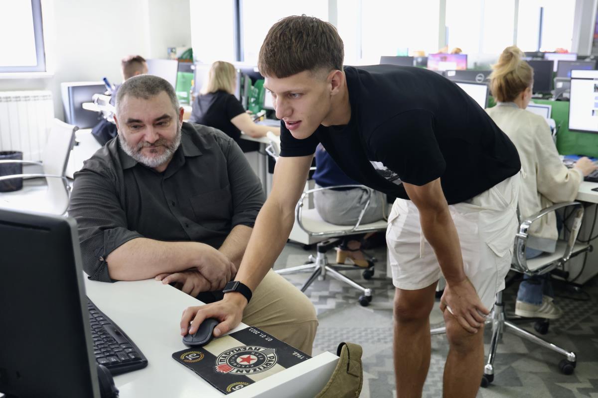 2805 News1 Boba Nikolic.jpg