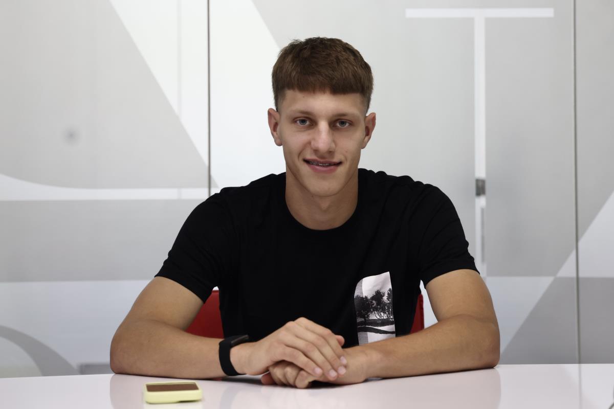 2807 News1 Boba Nikolic.jpg