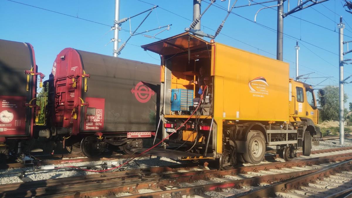 dvoputo zeleznicko vozilo subotica 3.jpg