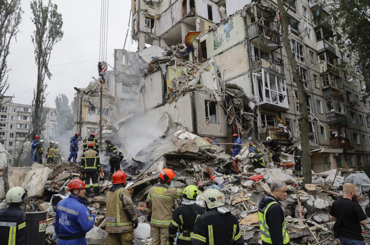 x02 EPA Sergey Dolzhenko.jpg