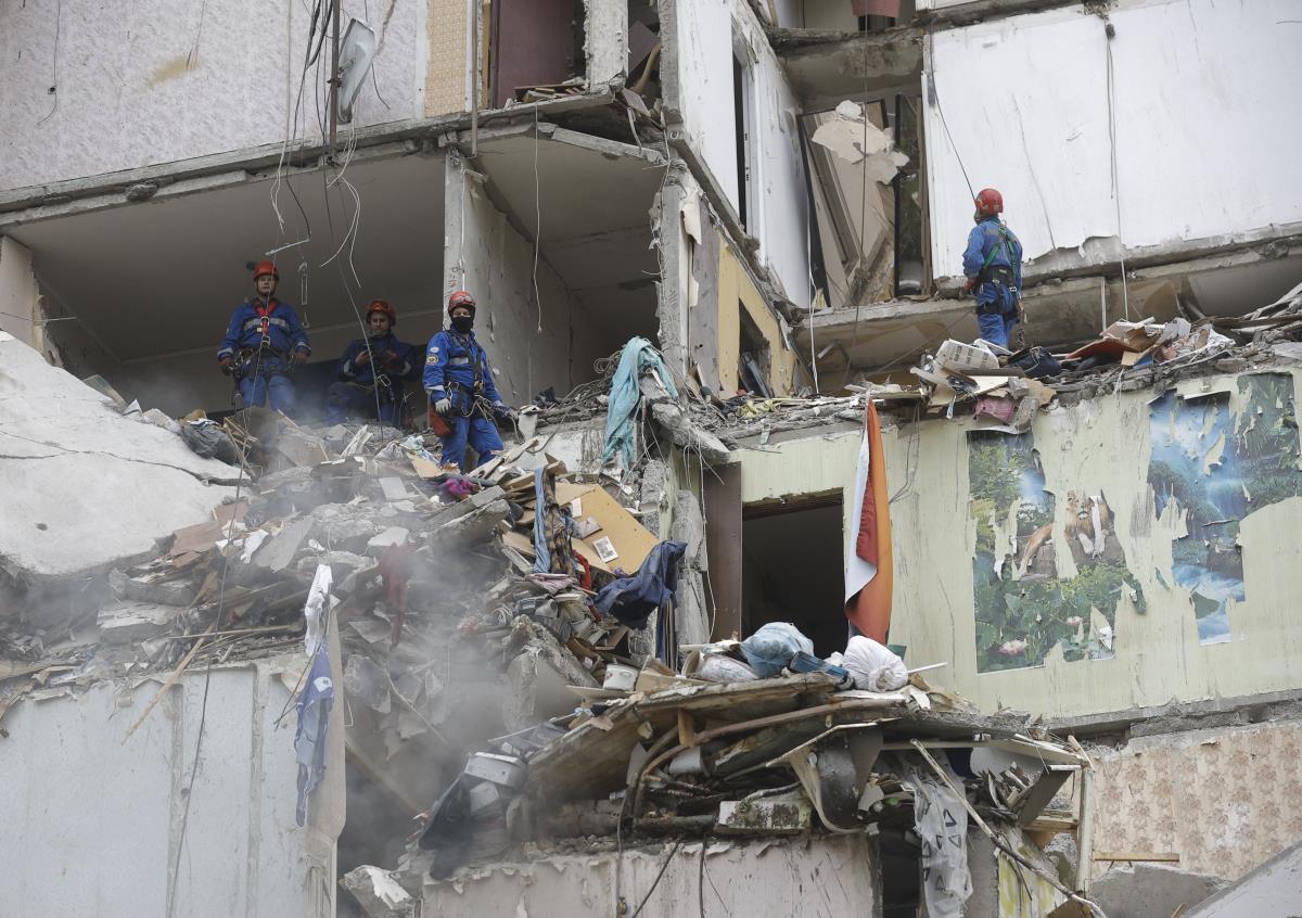 x03 EPA Sergey Dolzhenko.jpg