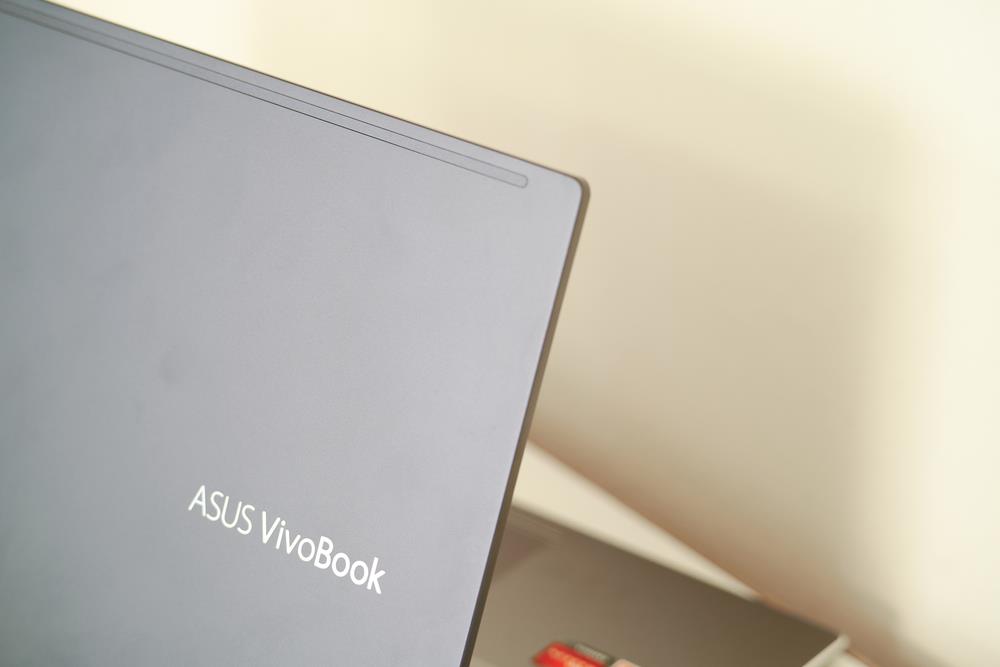 asus vivobook s14 oled (6).jpg