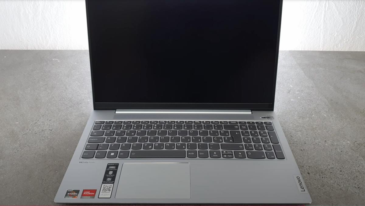 lenovo ideapad slim 5 (1).jpg