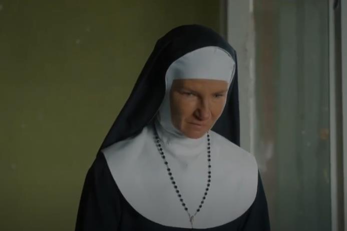 Tatjana Kecman kao časna sestra Barta Pulherija u filmu „Dara iz Jasenovca”