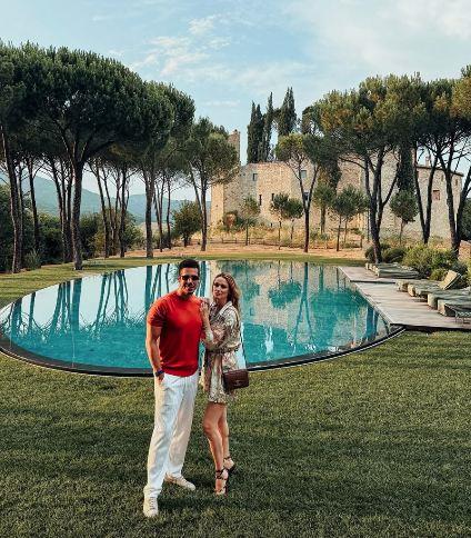 Nikala Rokvić i Bojana Barović na letovanju