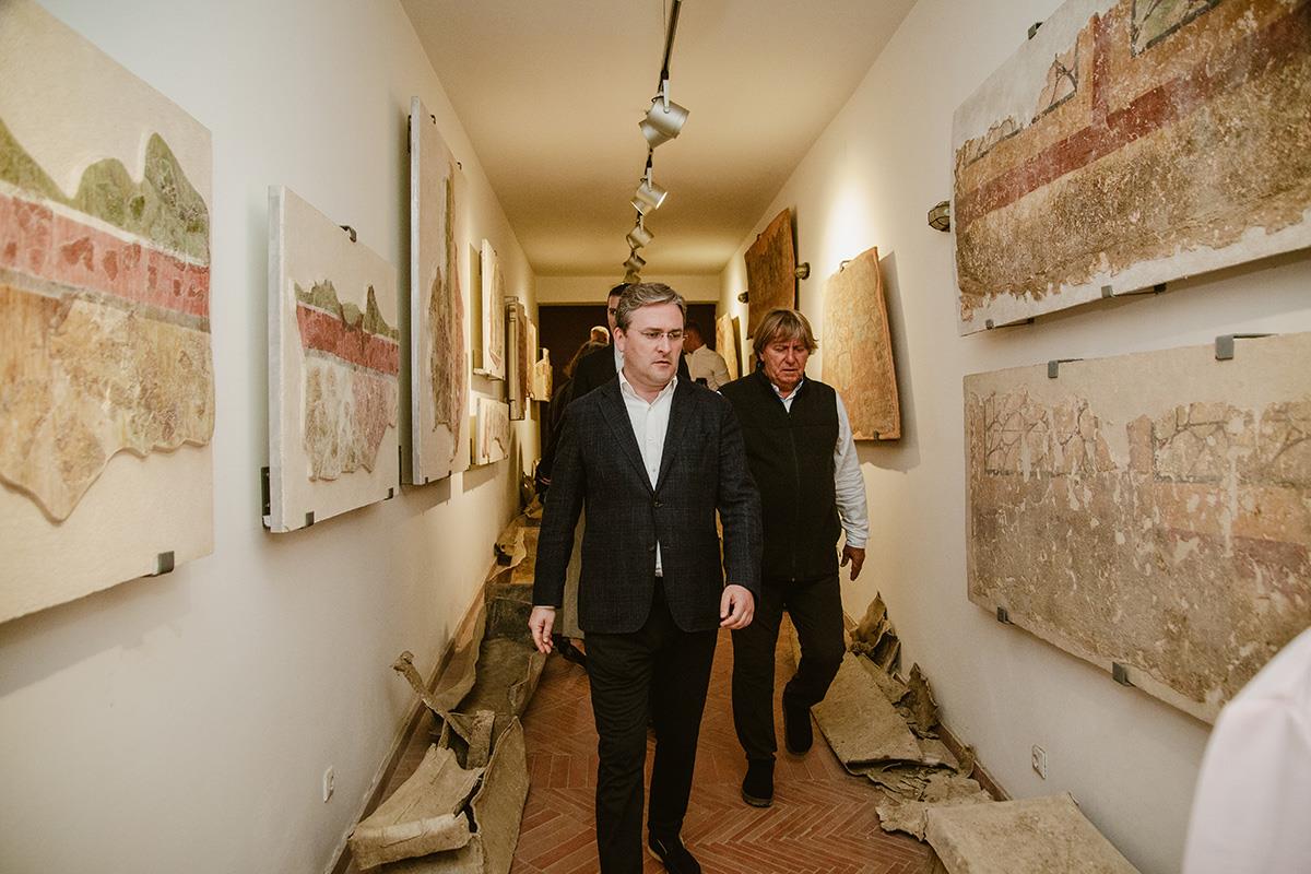 Ministarstvo kulture i Arheološki institut u Beogradu potpisali ugovore za realizaciju 17 projekata