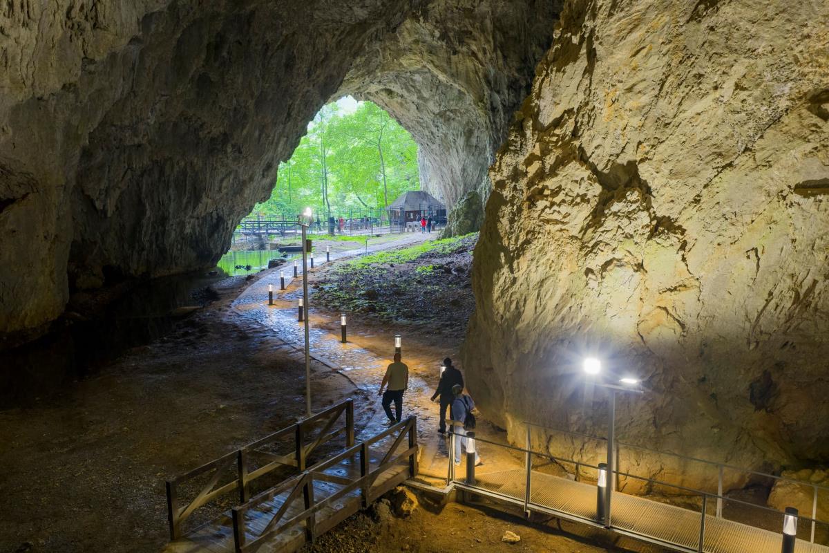 FOTO TO Zlatibor - Stopića pećina (2).jpg