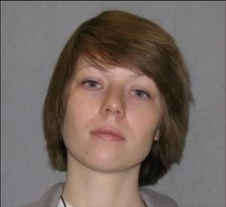 Alisa Bustamante.jpg