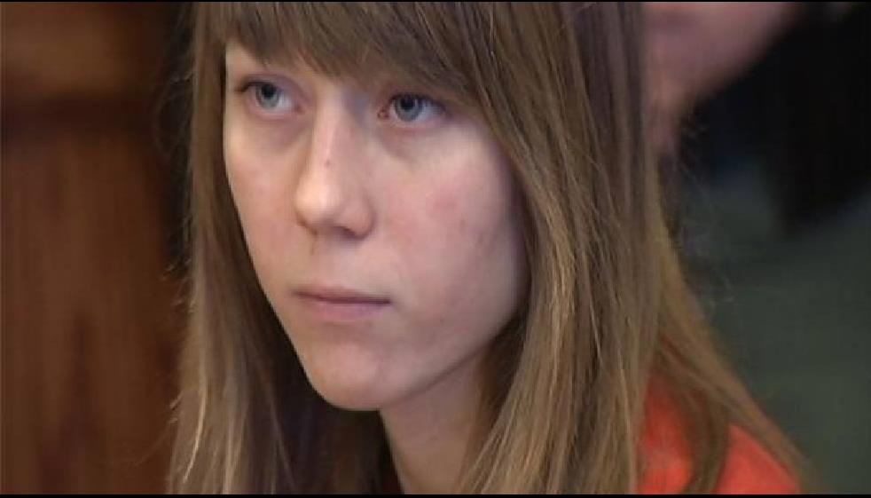 Alisa Bustamante.jpg