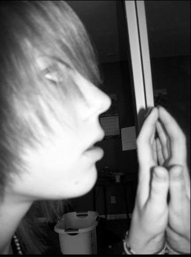 Alisa Bustamante.jpg