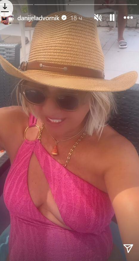 Danijela Dvornik na letovanju