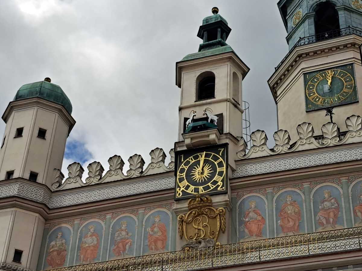 Dva jarca na trgu u Poznanju 5.jpg