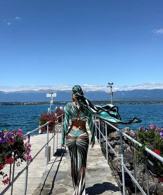 Dileta Leota objavila snima kako se tušira