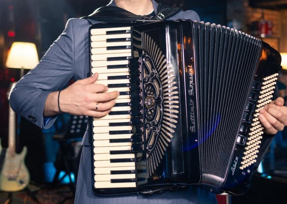 Aleksandar Sofronijević najuticajniji harmonikaš