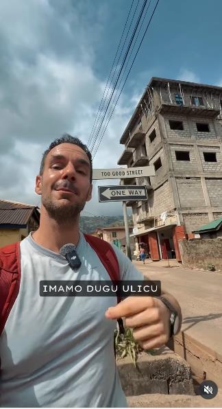 Robert Dacešin posetio državu Sijera Leone u Africi.jpg