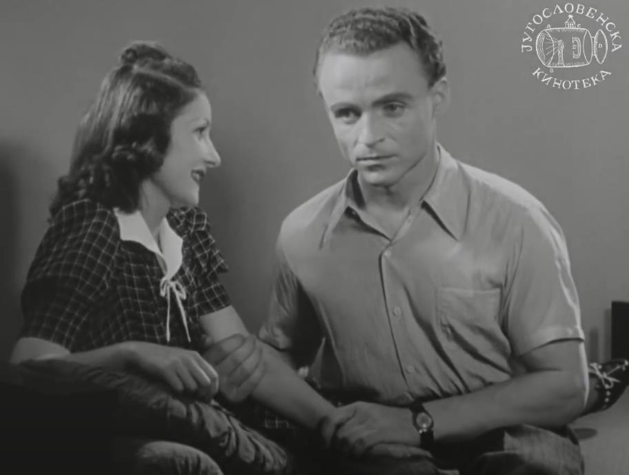 Dragoljub Aleksić, poznat kao Akrobata u filmu Nevinost bez zaštite (1).jpg