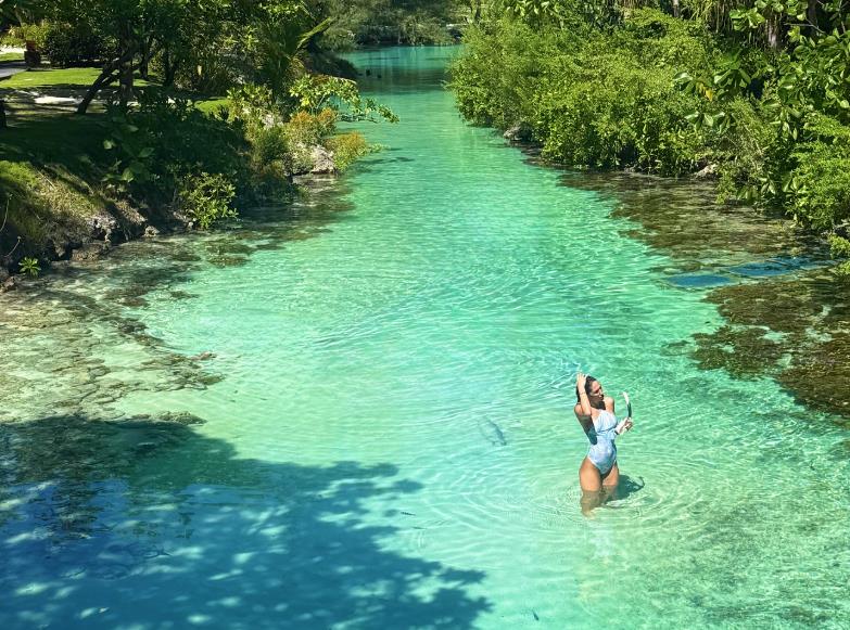 Jelisaveta Orašanin na Havajima