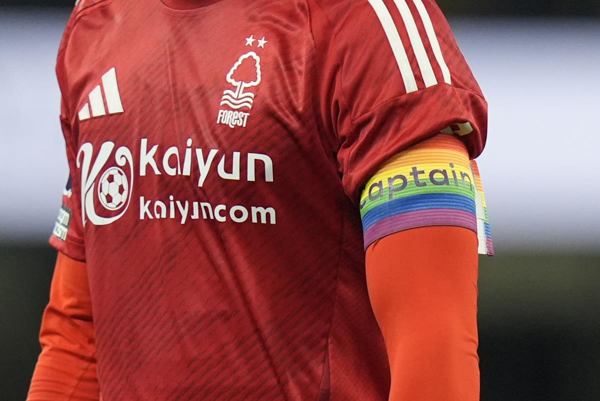 LGBTQ kapitenska traka