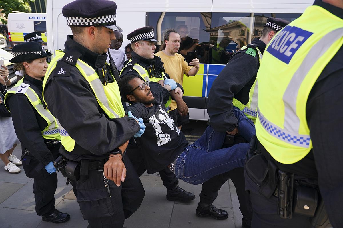 x02 AP Alberto Pezzali.jpg