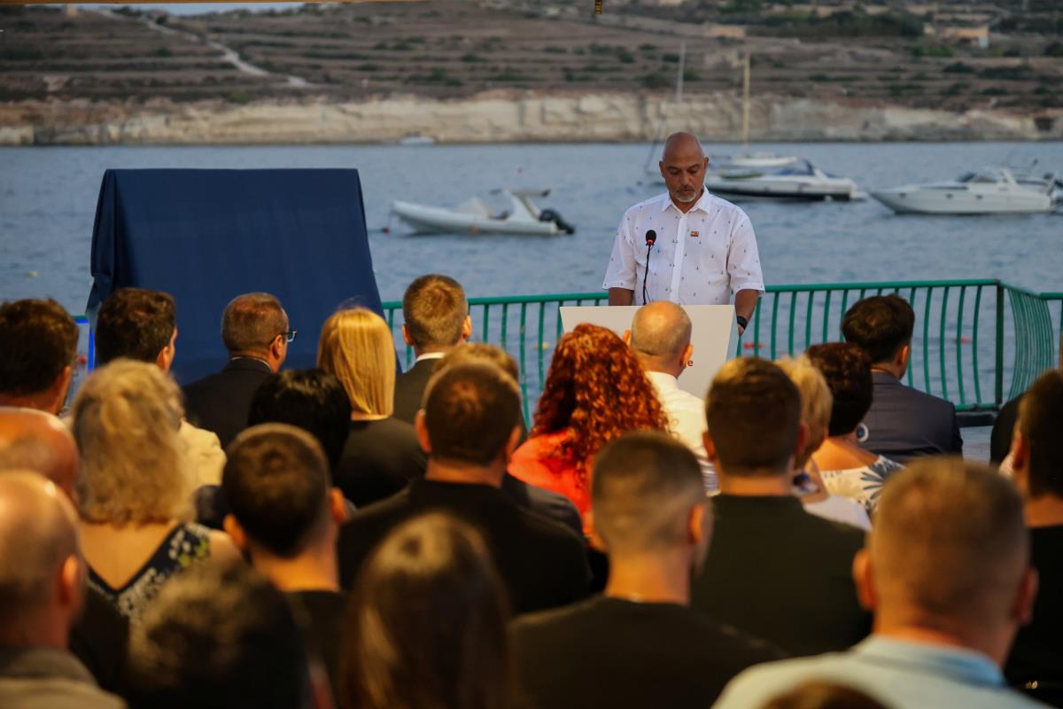 Na Malti otkrio spomenik Milunki Savić i srpskim oficirima iz Prvog svetskog rata