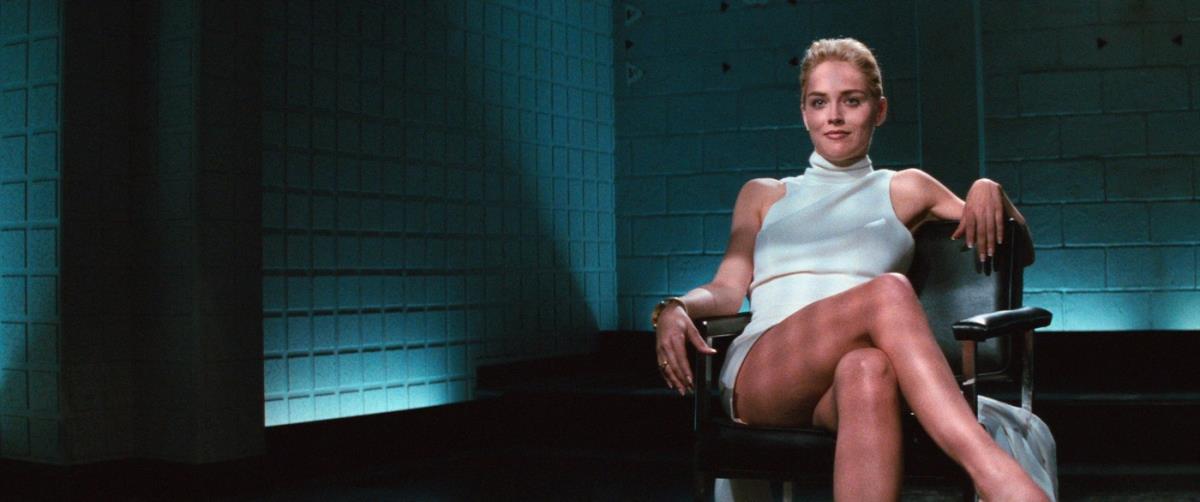 Šeron Stoun u filmu Niske strasti