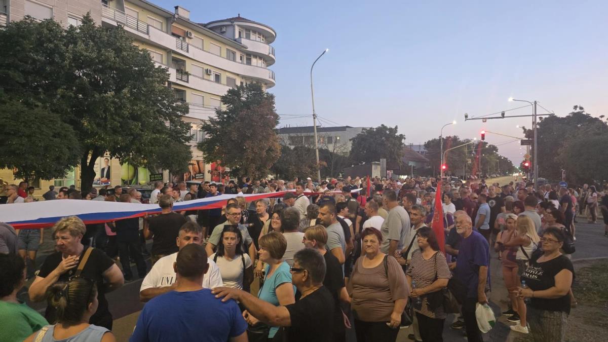 WhatsApp Image 2025-08-13 at 20.30.11_5ec8d9b2.jpg