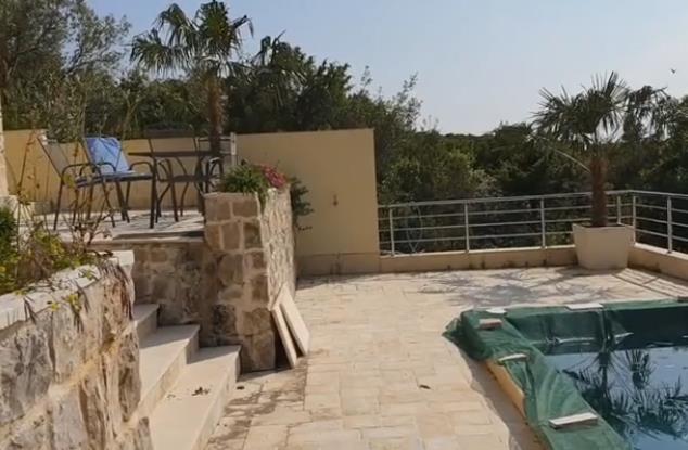 Kuća Lazara Ristovskog na moru (2).png