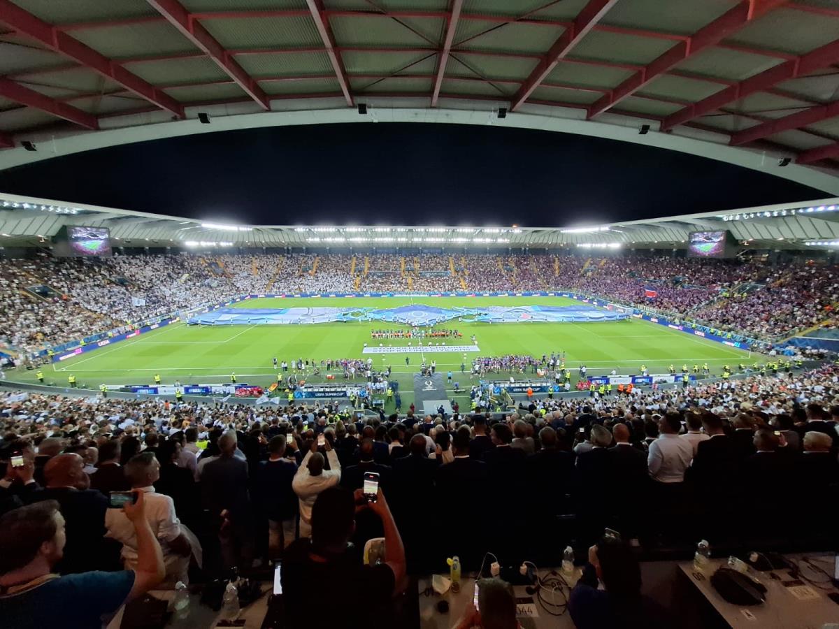 UEFA Superkup 8.jpg