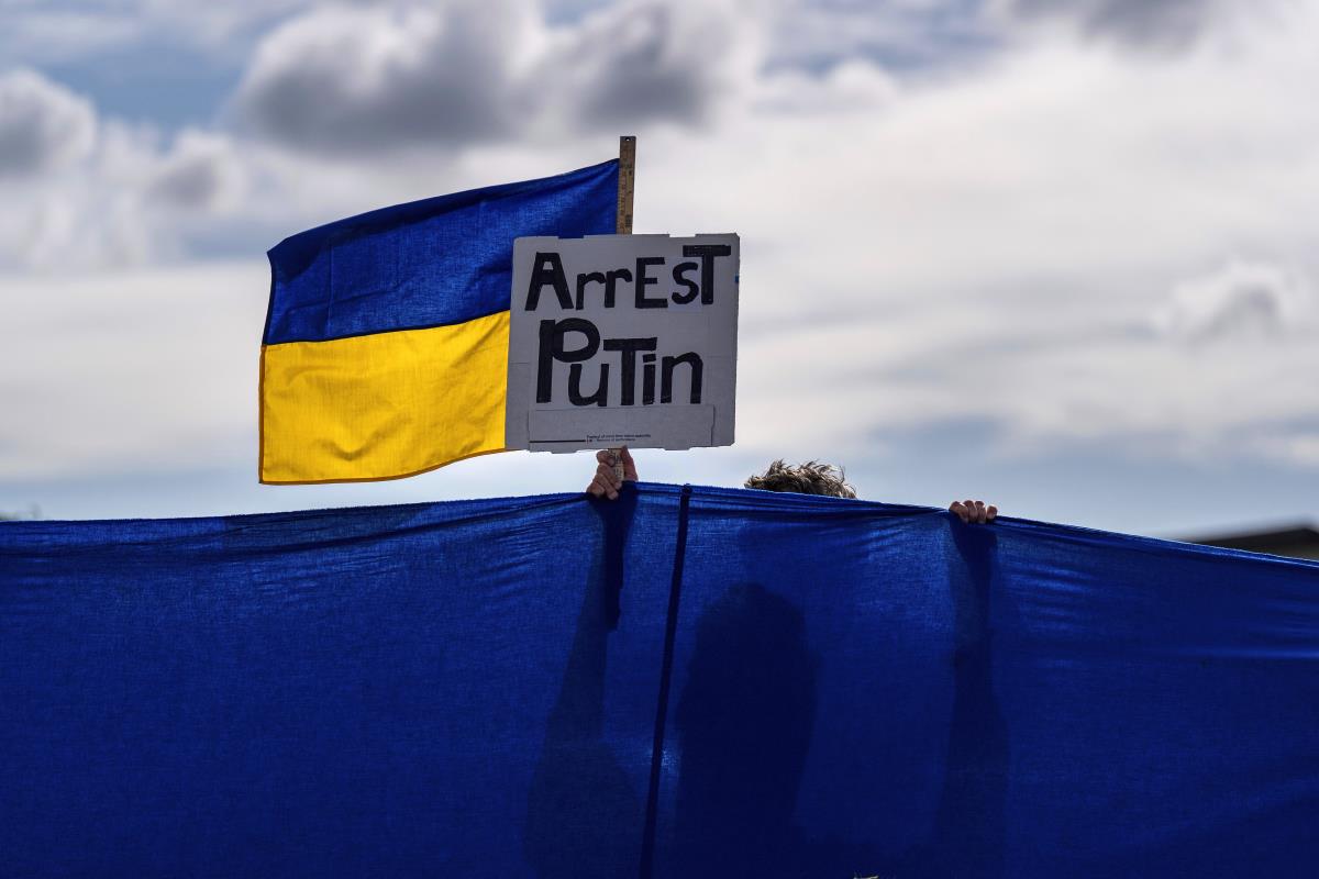 x03 AP Jae C Hong.jpg