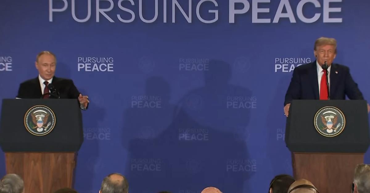 Donald Tramp i Vladimir Putin na sastanku na Aljasci 2025

Sastanak Trampa i Putina iza zatvorenih vrata

Aljaska sastanak lidera SAD i Rusije