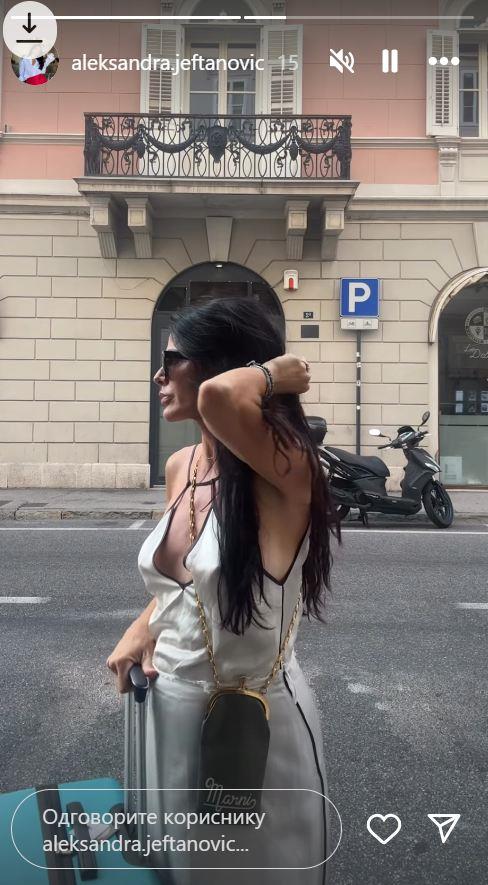 Aleksadnra Jeftanović u beloj haljini