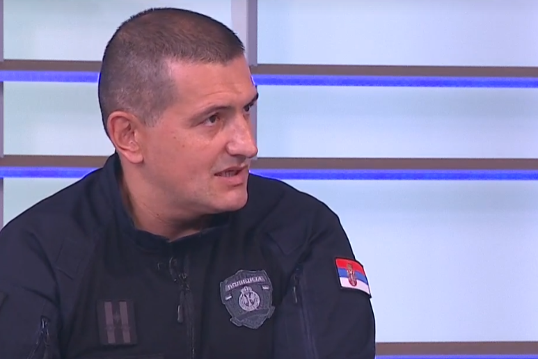 Pukovnik Repac (5).png