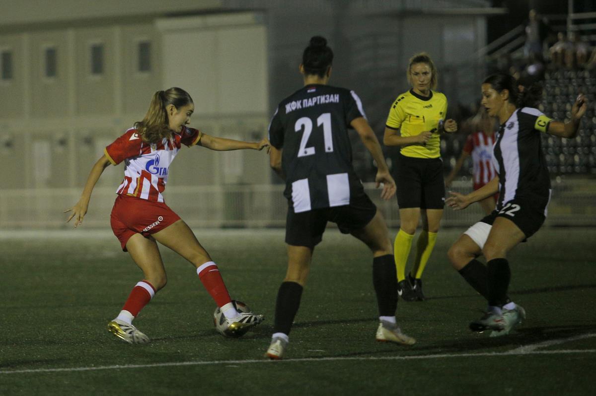 Ženski fudbal, ŽFK Partizan, ŽFK Crvena zvezda