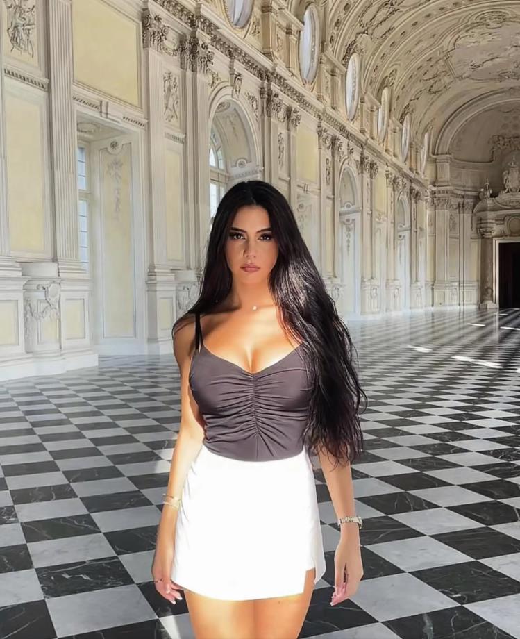 Valentina Mamis Fačenda