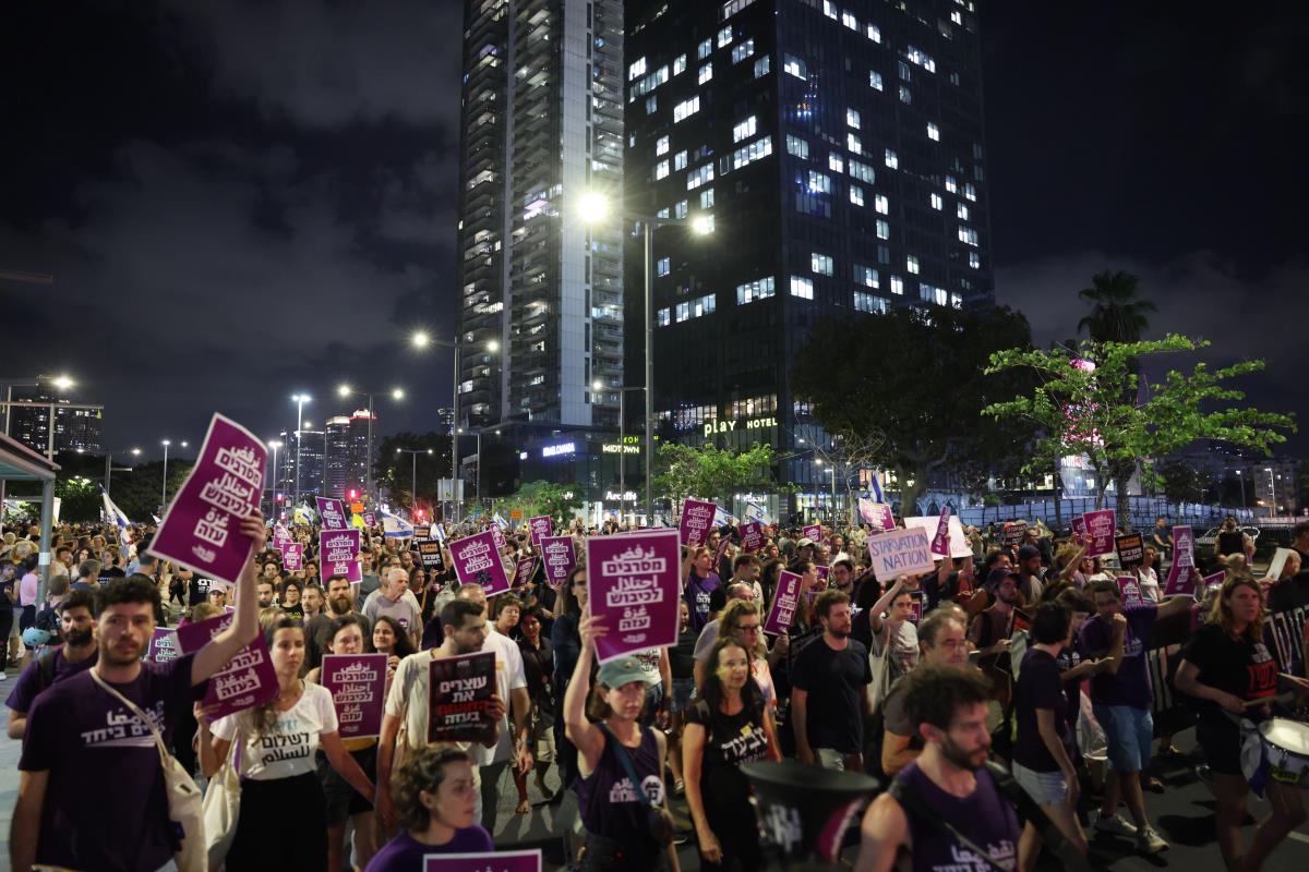 101 EPA Abir Sultan.jpg