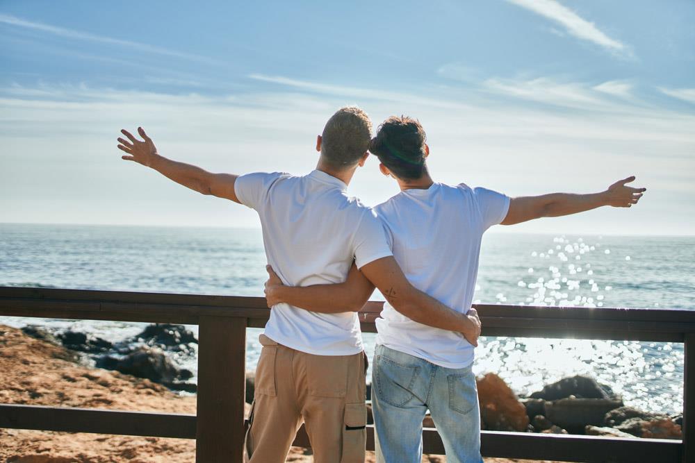 1711    shutterstock_1971787718.jpg