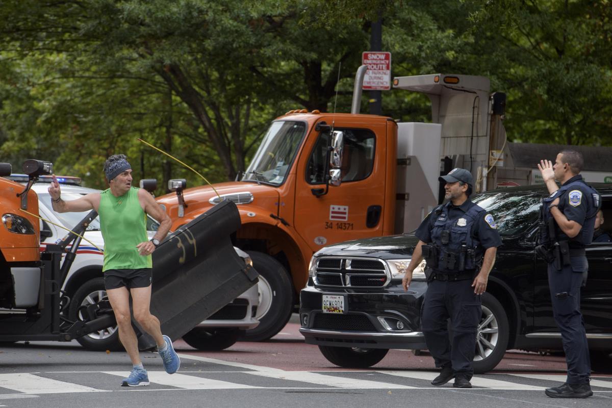 vladan08 AP Rod Lamkey.jpg