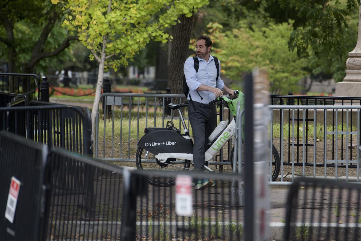 vladan11 AP Rod Lamkey.jpg