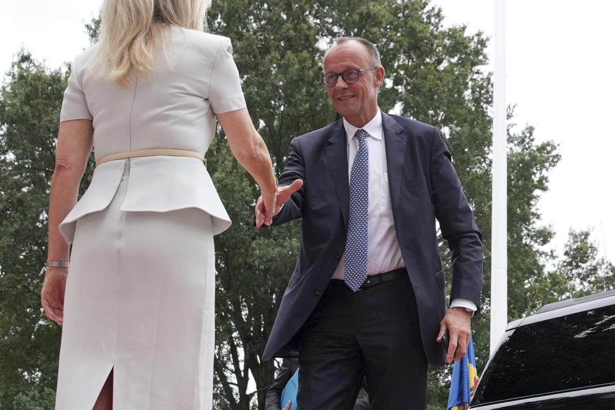 vladan09 AP Jacquelyn Martin.jpg